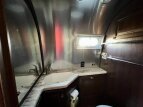 Thumbnail Photo 14 for 2017 Airstream Classic